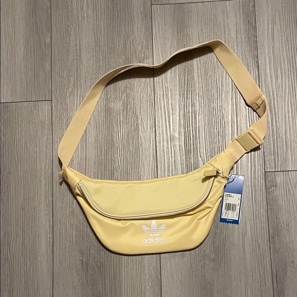 Adidas Nylon Men’s Belt Bag / Fanny Pack